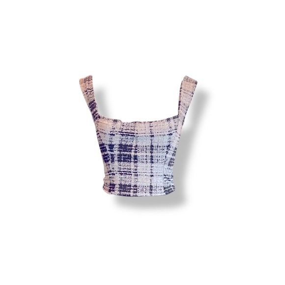 🩶𝐎𝐍𝐀 𝐛𝐲 𝐘𝐨𝐨𝐧 𝐂𝐡𝐮𝐧𝐠 Tweed Print Crop Top - Picture 1 of 5